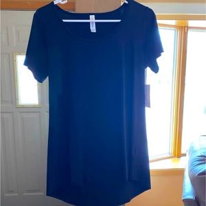 Lularoe Black Classic T - Size S - NWT - retails for $35